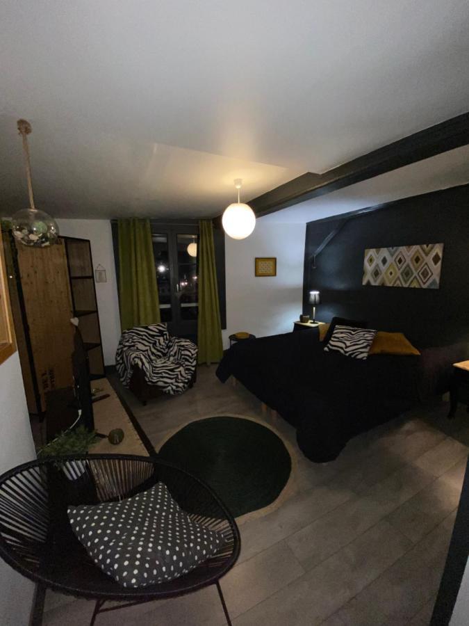 Au Bois Normand Hotel Honfleur Buitenkant foto