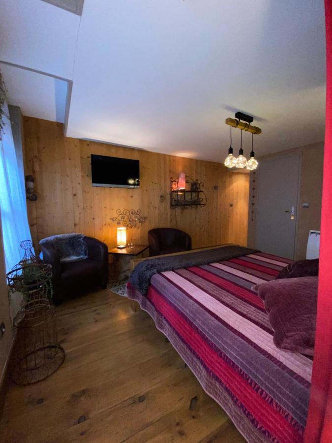 Au Bois Normand Hotel Honfleur Buitenkant foto