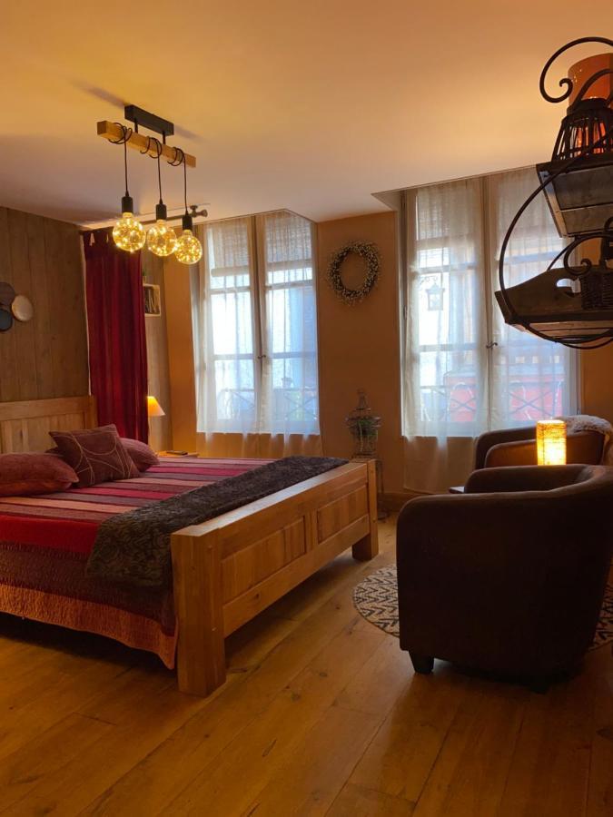 Au Bois Normand Hotel Honfleur Buitenkant foto
